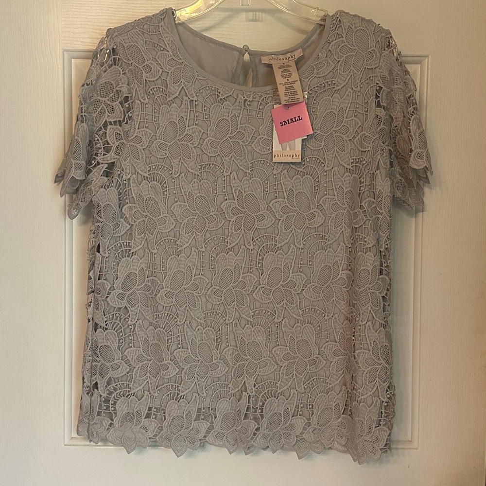 Philosophy Lace over lay blouse